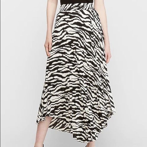 New EXPRESS TIGER STRIPE PLEATED MAXI MIDI SKIRT XS - Picture 7 of 7